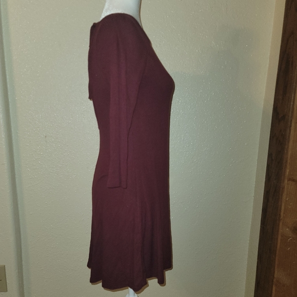 Maroon Dress - Picture 2 of 3
